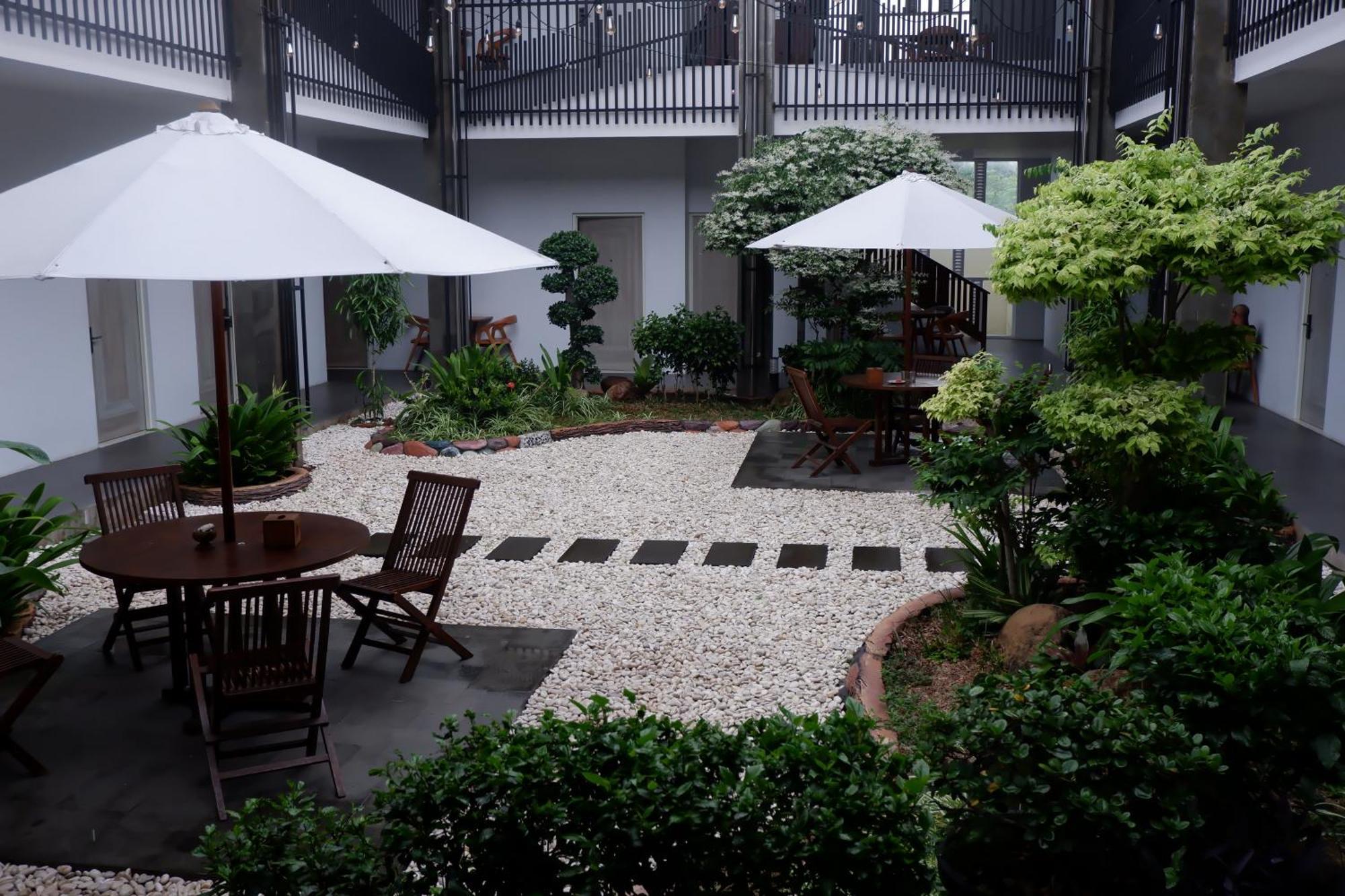 Grand Samota Hotel Sumbawa Exteriér fotografie